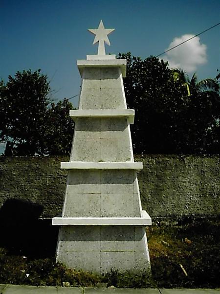 monumento-antiguo-mangos-de-roque